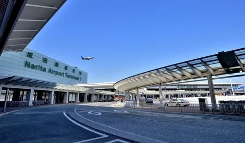 日本東京發(fā)布大雪警報(bào)！機(jī)場(chǎng)崩潰、航班大亂！
